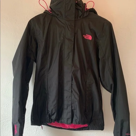 New northface jacket waterproof . Has been sold - Picture 1 of 1